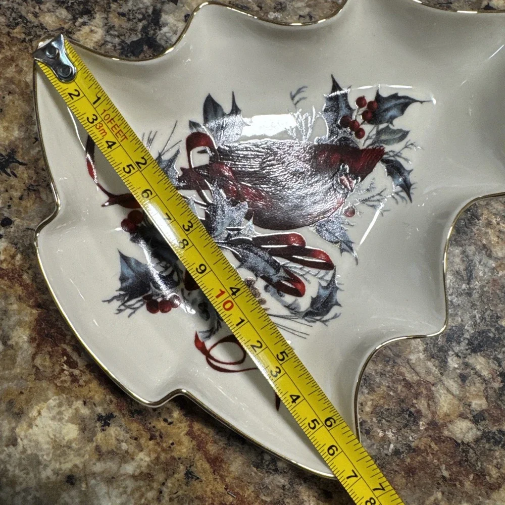 Lenox Winter Greetings Candy Dish Red Cardinal Christmas Tree Gold Edge 7.5x7